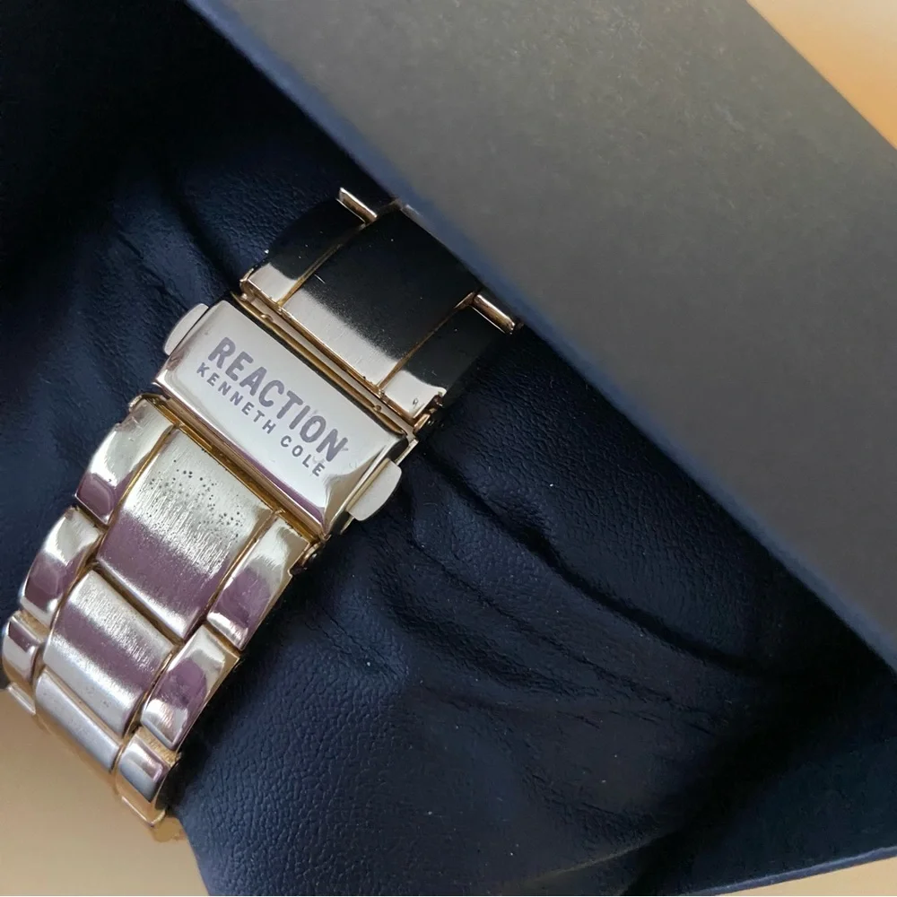 NEW Kenneth Cole Reaction Men's Champagne Dial 3 Hands Movement Watch, 4…